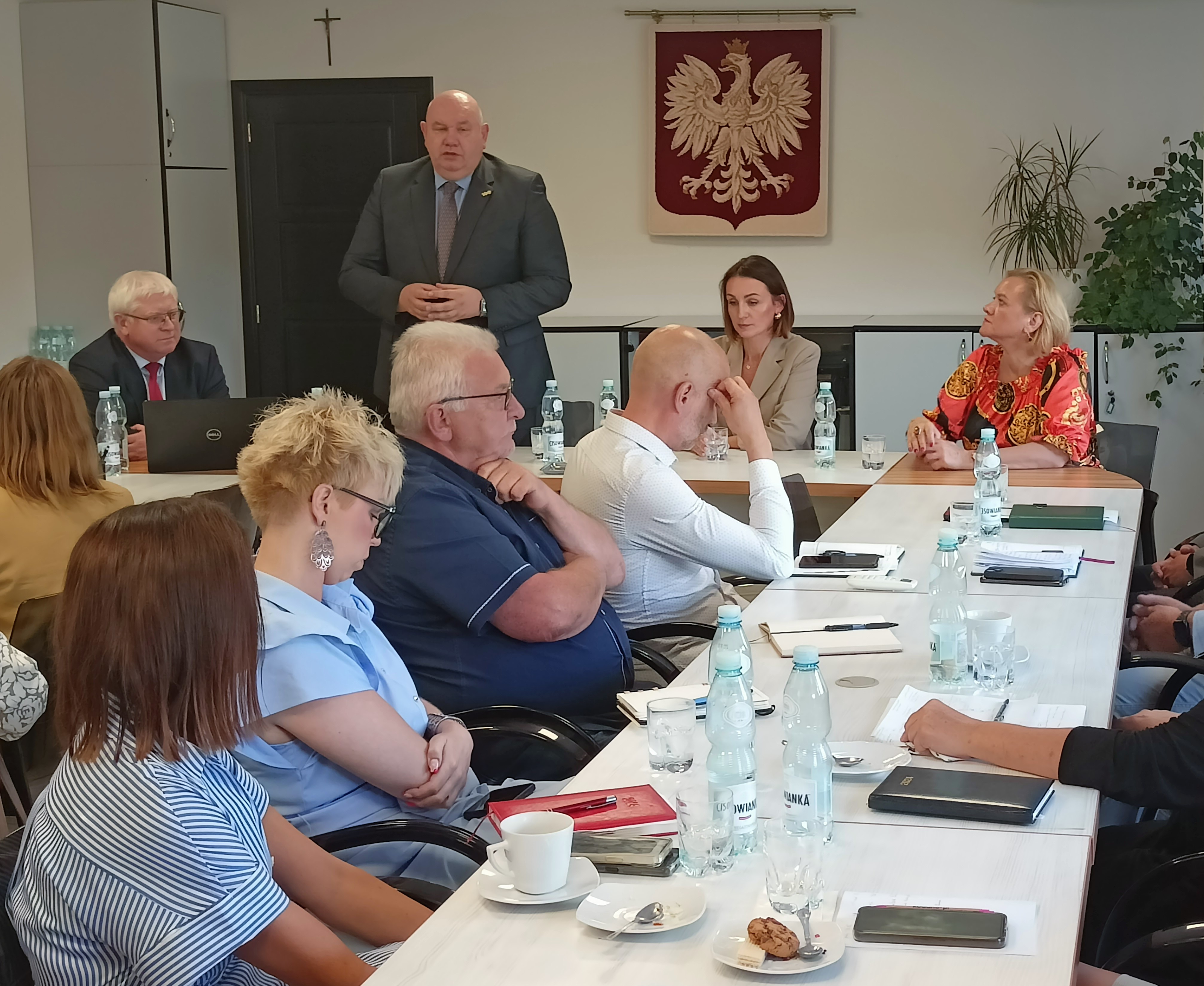 Główny Lekarz Weterynarii Krzysztof Jażdżewski podczas narady w WIW w Gdańsku. 